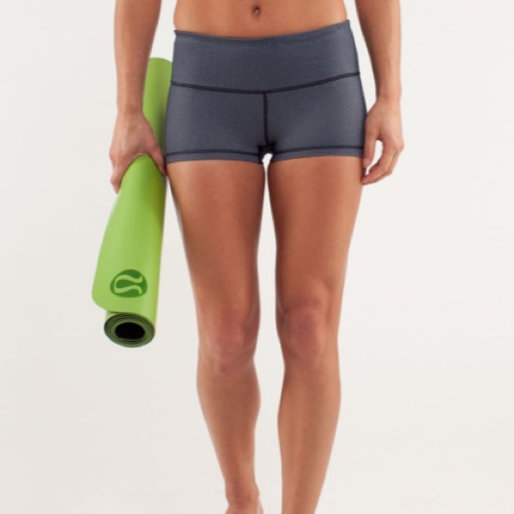 LULULEMON BOOGIE SHORT